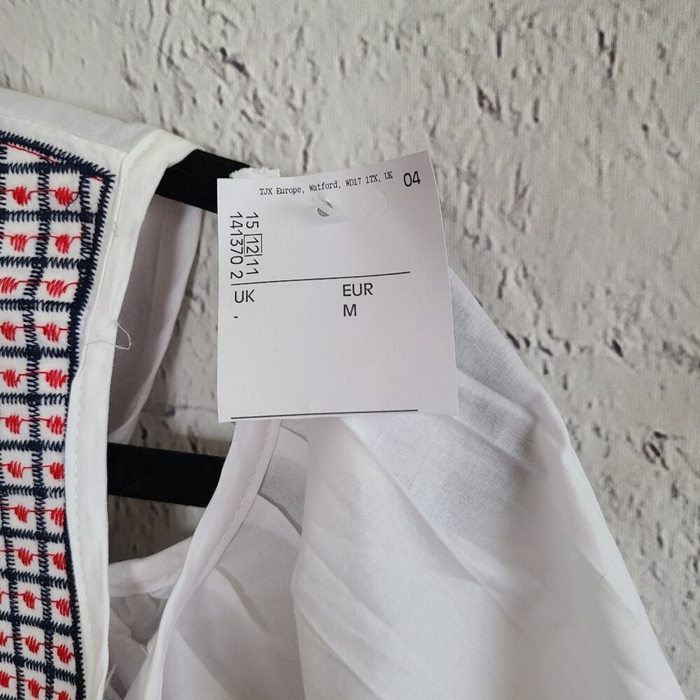 Mizumi Retro Cottage Style White Ruffled Blouse NWT SZ M - Picture 5 of 12